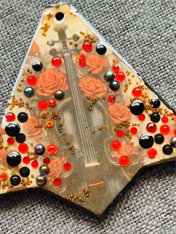 Bijoux gótico Violín, accesorio muy grande – photo 2
